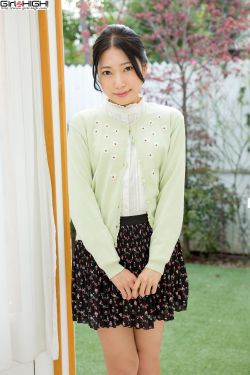 小学生怎么挤出牛奶